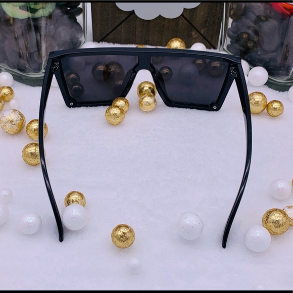 Retro Square Reflective Grey Sunglasses - Picture 5 of 13